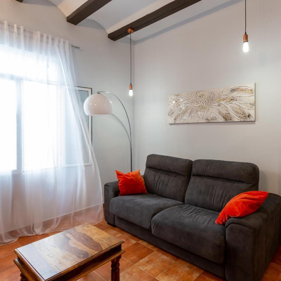 Cozy Apartment Near The Center, Torres De Serrano Валенсия Екстериор снимка